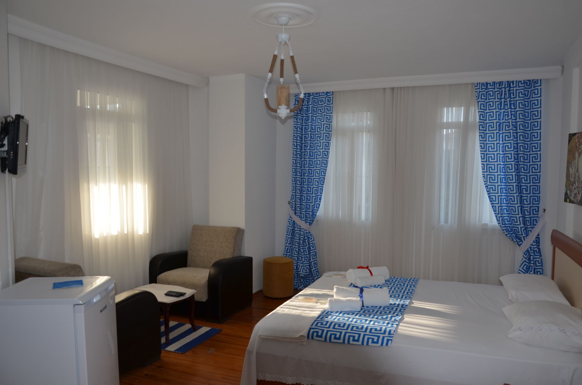 Beyaz Ev Hotel Алачати Экстерьер фото